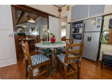 CHALET 4 AMBIENTES- JOSE HERNANDEZ 110 - APTO CRÉDITO