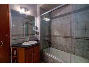 CHALET 4 AMBIENTES- JOSE HERNANDEZ 110 - APTO CRÉDITO