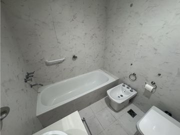 Departamento 2 dormitorios en venta la plata
