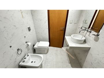 Departamento 2 dormitorios en venta la plata