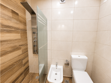VENTA DEPARTAMENTO 2 AMBI. RECICLADO AL FRENTE EN ZONA ALDREY - GUEMES