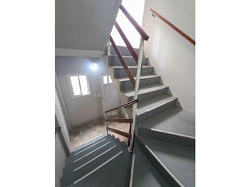 Departamento 3 amb. balcón y esp. para auto - La Pampa y Ayacucho