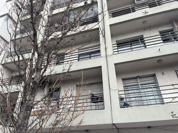 Departamento de un dormitorio en venta en La Plata