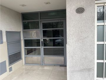 Departamento de un dormitorio en venta en La Plata