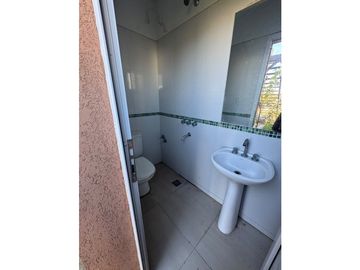 CASA EN CAUSANA DE DOS PLANTAS C/ 3 DORMITORIOS EN ALQUILER