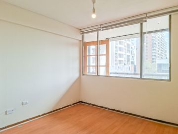 Av. Macul 2251 (1 Est /1 Bod) [3822-6]