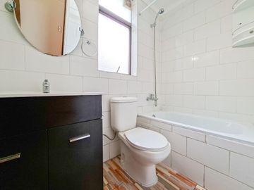 Av. Macul 2251 (1 Est /1 Bod) [3822-6]