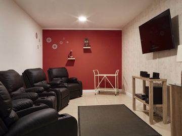Av. Escuela Agrícola (1 Bod) [426-4]