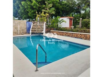 Casa Duplex en Coronado, Club Ecuestre