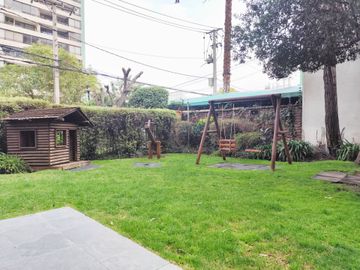 Av. Perú 653 [4172-6]