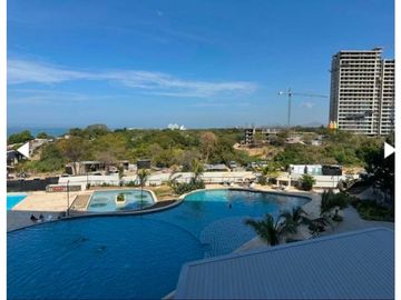 Apartamento frontal de oportunidad  vista al mar playa Decameron 005