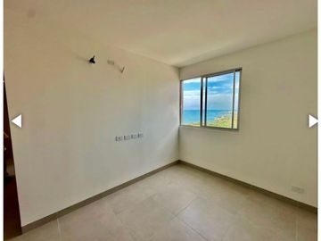 Apartamento frontal de oportunidad  vista al mar playa Decameron 005