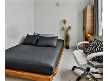 CASA EN VENTA EN BUENOS AIRES SEGUNDO PISO CON APARTAMENTO INDEPENDIEN