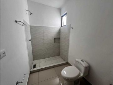 Casa en  renta  semi- amueblada en Almeria  Apodaca NL a 5 min d