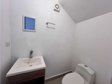 Casa en  renta  semi- amueblada en Almeria  Apodaca NL a 5 min d