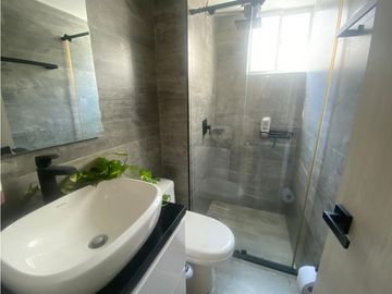Se vende apartamento 101 m2, en Sierra Verde.