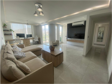 Se vende apartamento 101 m2, en Sierra Verde.