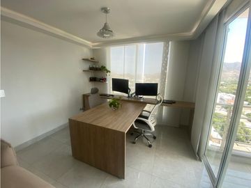 Se vende apartamento 101 m2, en Sierra Verde.