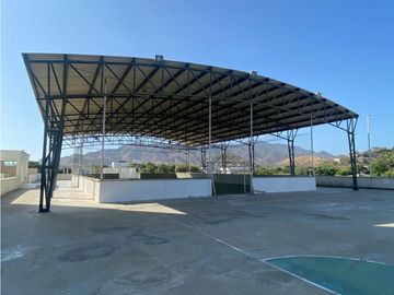 Se vende apartamento 101 m2, en Sierra Verde.