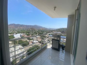 Se vende apartamento 101 m2, en Sierra Verde.