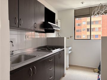 APARTAMENTO EN ARRIENDO LOMA DEL INDIO