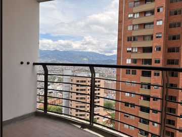 APARTAMENTO EN ARRIENDO LOMA DEL INDIO