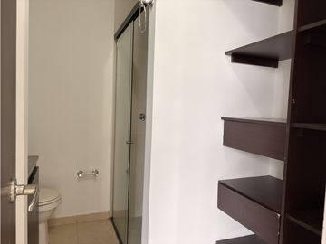 APARTAMENTO EN ARRIENDO LOMA DEL INDIO