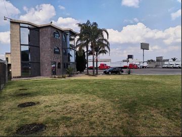 VENTA DE TERRENO CON OFICINAS EN TOLUCA MUY CERCA DE AVENIDA ALFREDO DEL MAZO