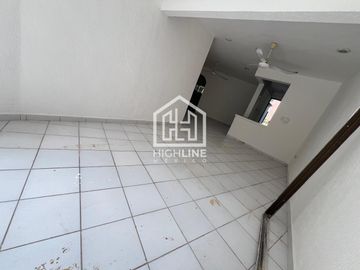 CASA EN VENTA, 3 HABITACIONES, AVENIDA DEL SOL, ALBERCA COMPARTIDA Y ASADORES