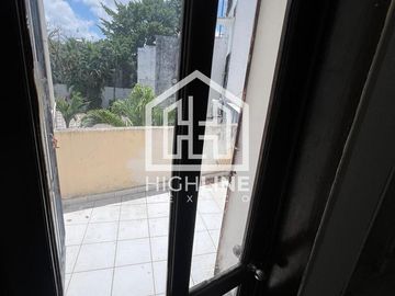 CASA EN VENTA, 3 HABITACIONES, AVENIDA DEL SOL, ALBERCA COMPARTIDA Y ASADORES
