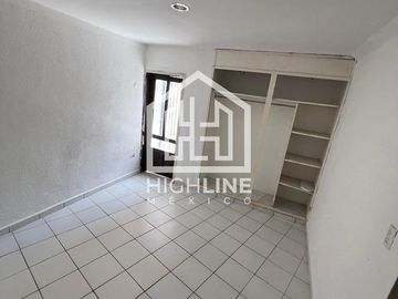 CASA EN VENTA, 3 HABITACIONES, AVENIDA DEL SOL, ALBERCA COMPARTIDA Y ASADORES