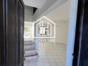 CASA EN VENTA, 3 HABITACIONES, AVENIDA DEL SOL, ALBERCA COMPARTIDA Y ASADORES