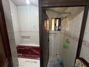 Casa en venta en fraccionamiento La Virgen, Metepec.