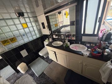 Casa en venta en fraccionamiento La Virgen, Metepec.