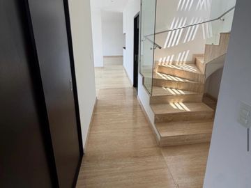 PENTHOUSE EN TORRE MILD SENS CON ROOF TOP PRIVADO DE 149 M