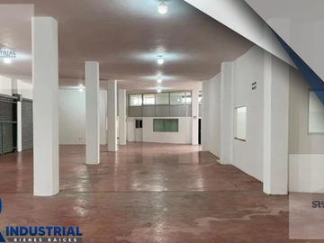 BODEGA COMERCIAL EN RENTA EN GUADALUPE