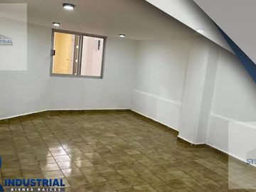 BODEGA COMERCIAL EN RENTA EN GUADALUPE
