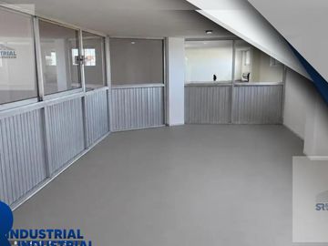 BODEGA COMERCIAL EN RENTA EN GUADALUPE
