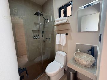LOFT en renta en av huayacan, Cancun C4139