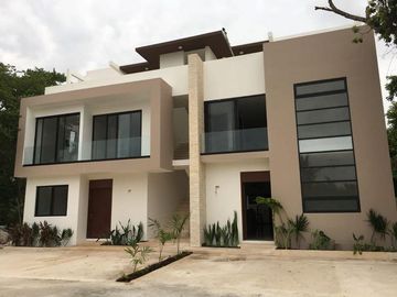 Departamento de 3 recamaras en El Cielo en Playa del Carmen P2496