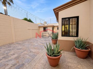 CASA EN RENTA EN REAL DE MONTEJO
