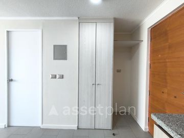 VENTA IMPECABLE DEPARTAMENTO AL LADO DE ESTACIÓN DE METRO
