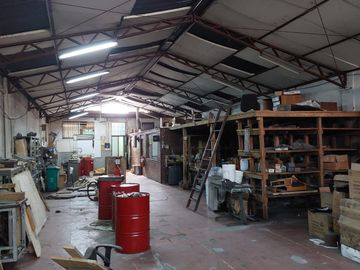 VENTA DE LOCAL PRÓXIMO A SANTIAGO CENTRO