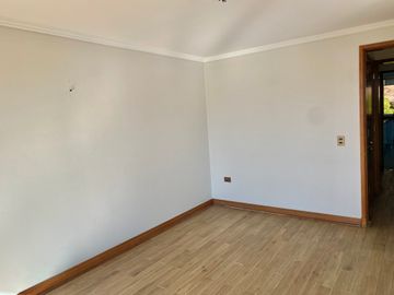 VENTA DEPARTAMENTO 4HAB 4BA LO BARNECHEA