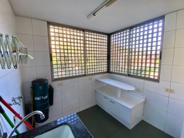VENTA DEPARTAMENTO 4HAB 4BA LO BARNECHEA