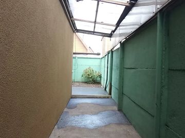 PROPIEDAD 4D JARDINES DE SAN PEDRO A PASOS DE COMERDIO