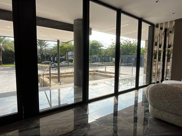 Venta Departamento 121m²-Cuarto piso, Edif. Pacífica 2000- Vía Samborondón
