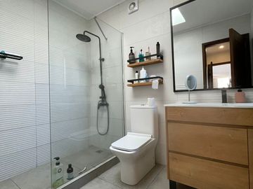 ARRIENDO GRAN CASA MODERNA EN LOMAS DEL CARMEN, TEMUCO