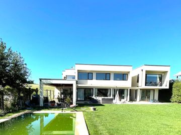 ARRIENDO GRAN CASA MODERNA EN LOMAS DEL CARMEN, TEMUCO