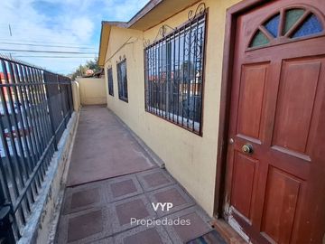 ARRIENDO CASA 3HAB 2BA ESTACIONAMIENTO, BELLOTO, QUILPUÉ